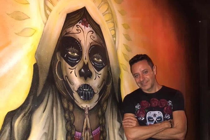 Cabaret Show and Mixology Cocktails in a Mexican Cantina - Who Will Enjoy This Most?