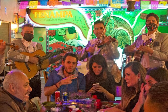 Cantinas -Traditional Mexican Bars of the Historic Center - What the strongest parts have in common
