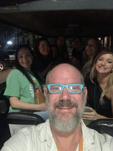 Captain Stoner's Haunted Dive Bar Crawl - Captain Stoner Joe’s Storytelling Style