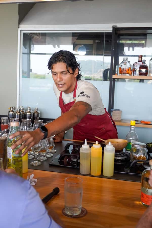 Cartagena: Colombian Cocktail Masterclass - Finding the studio beside the Afro warriors mural