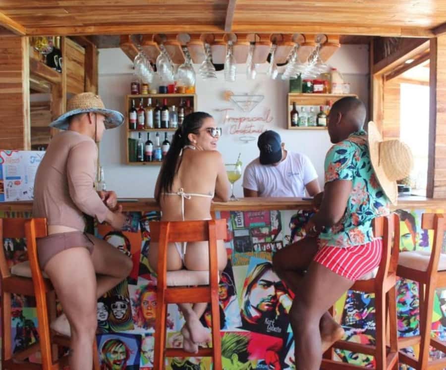 Cartagena: Cristal Beach Day Trip with Cocktail and Lunch - How much beach time will you really get?