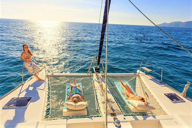 Catamaran Ile aux Cerfs, snorkeling + GRSE Waterfall, BBQ & Bar - Who should book this Mauritius cruise