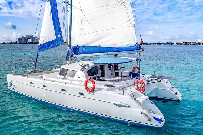 Catamaran Tour to Isla Mujeres from Cancún with Bar and Lunch - What This Cancun Catamaran Tour Is Really Like