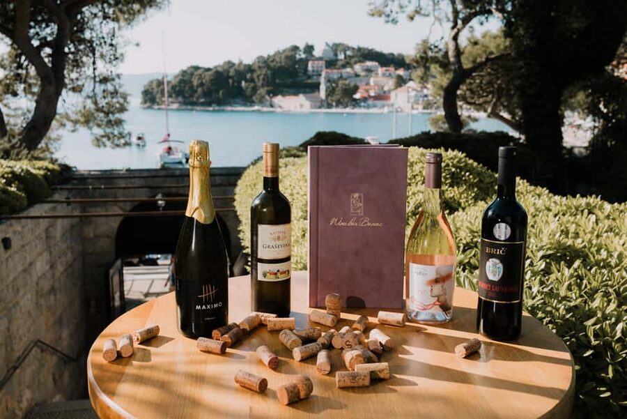 Cavtat Wine Experience: Tasting at Wine Bar Banac - Why the sushi pairing matters