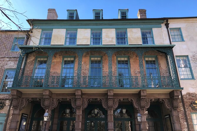 Charleston History and Hops Tour: Bar and History Walk - Broad Street and Prohibition at Blind Tiger Pub