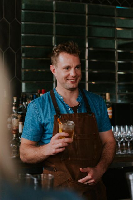Charleston: Sip History Cocktail Making Class w Drinks Incl. - How to Fit It Into a Charleston Visit