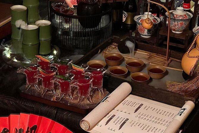 Chengdu Nightlife Experience with a Local: Bars, Clubs & Culture - What the Personal Reviews Suggest About the Hosts