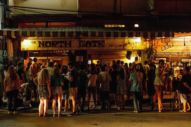 Chiang Mai Bar Hopping Night Tour - Chang Phuak Market: 45 minutes of food and atmosphere