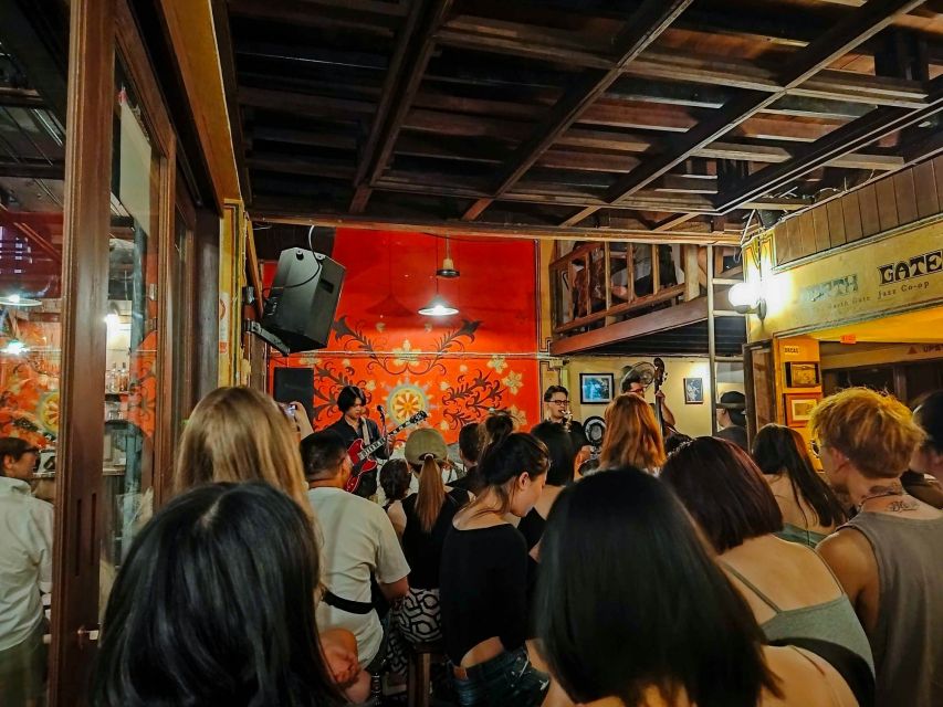 Chiang Mai: Chiang Mai Bar Hopping Guided Night Tour - Who will enjoy this evening most