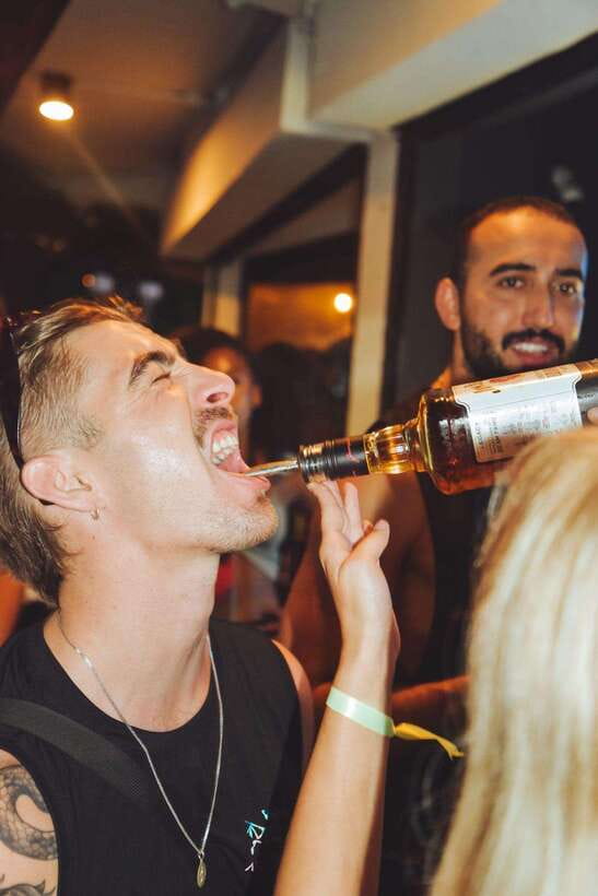 Chiang Mai Pub Crawl: The Best Nightlife in Town! - What the 500 THB price really covers