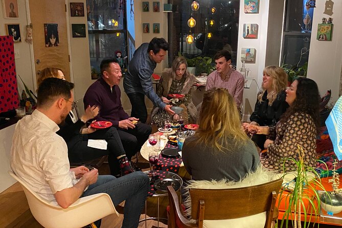 Chicago Hidden Gem: Mid-Century Cocktail Bars Walking Tour - Quick takeaways