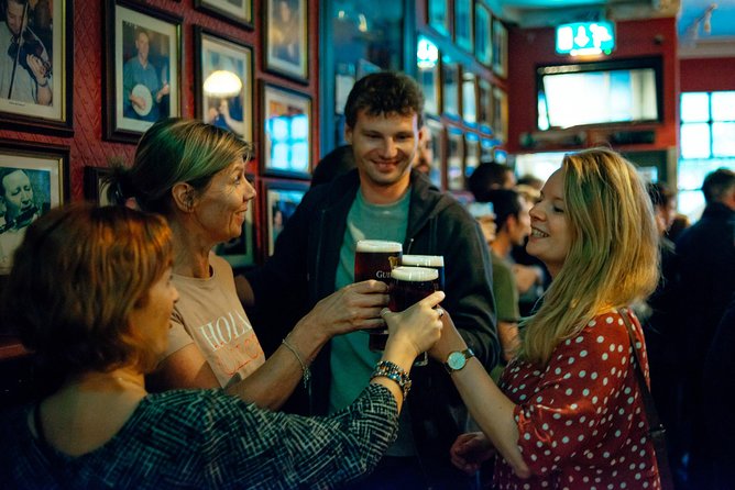 Classic Irish Pubs Private Tour of Dublin: Live Music, Beer and Nightlife - Why a private Dublin pub tour can work well