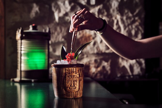 Cocktail Bartending Masterclasses by the sea - The first lesson: spirits, cocktails, and bartending basics
