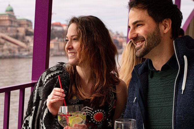 Cocktail Cruise and City Views on the Danube in Budapest - Gellért Hill and Liberty Bridge