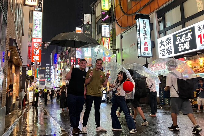【Contemporary Culture】Bar Hopping I Always Visit in Shinjuku! - The second Kabukicho bar: drinks and conversation