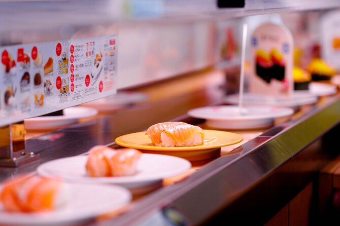 Conveyor Belt Sushi & Bar Hopping in Ebisu & Nakameguro - Who will enjoy this evening most?
