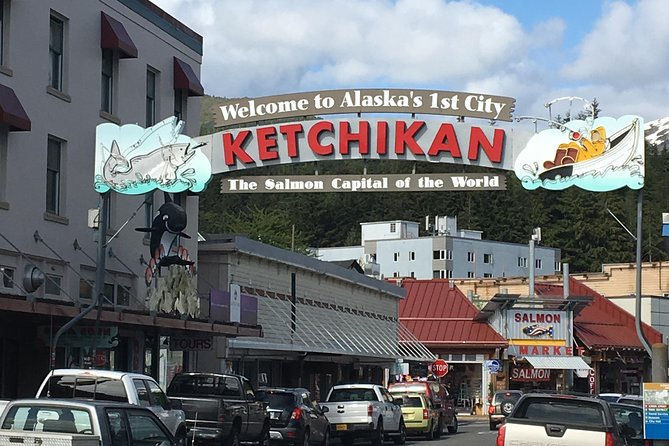 Cruisin' and Boozin' - 90 minute Historical Walking Tour of Sites and Bars - Finishing at the Potlatch Bar