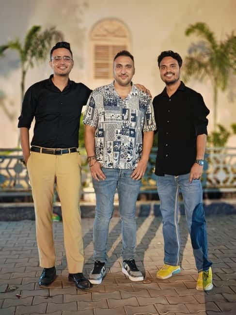 Delhi : Nightlife Tour with private car, guide & driver - Key points at a glance