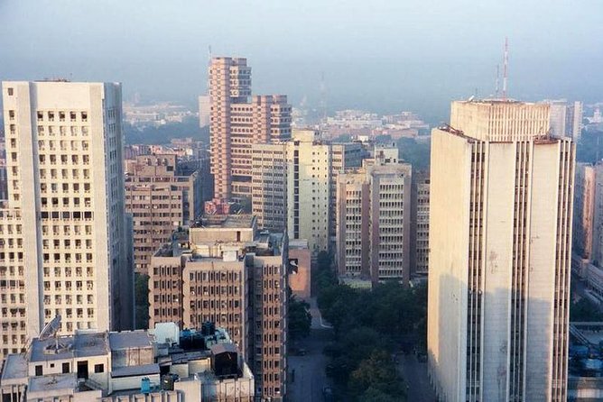 Delhi: Pub Crawl (3 Hours Guided Bar Hopping Tour) - Key points to know before you book