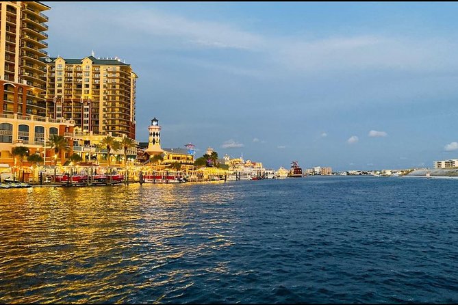 Destin's Floating Tiki Bar Cruise: 360° Harbor Views - Music, drinks, and the tiki atmosphere