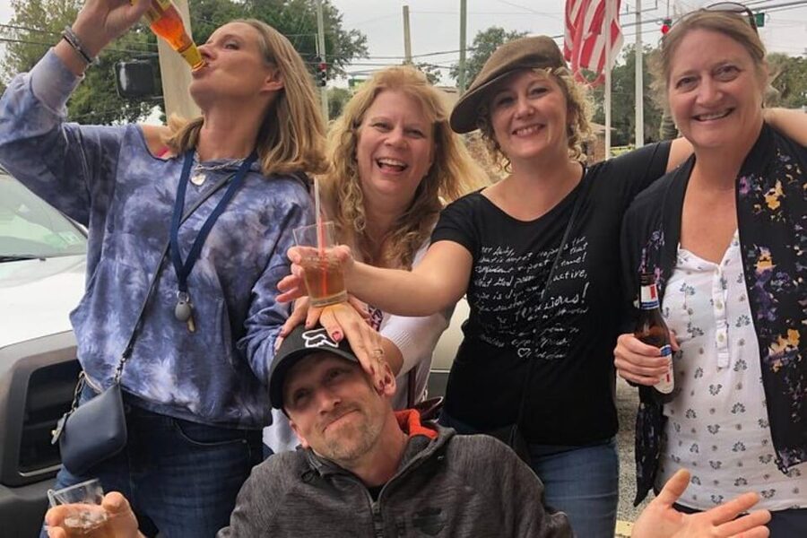 Dive Bar Bus Crawl - Should you book the Daytona Beach bar crawl?