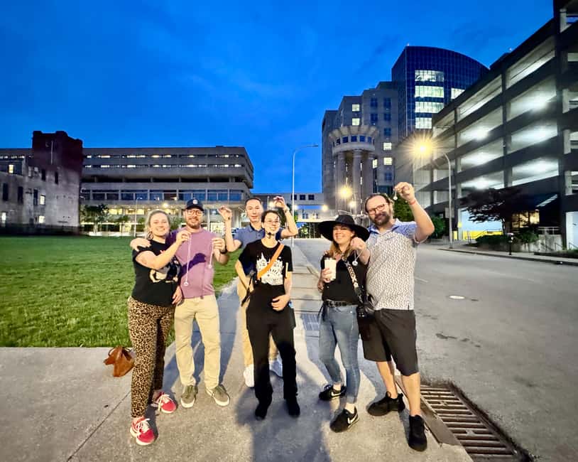 Downtown Louisville: Misfits and Mayhem Walk with Cocktail - Cathedral of the Assumption, Jefferson Square Park, and City Hall