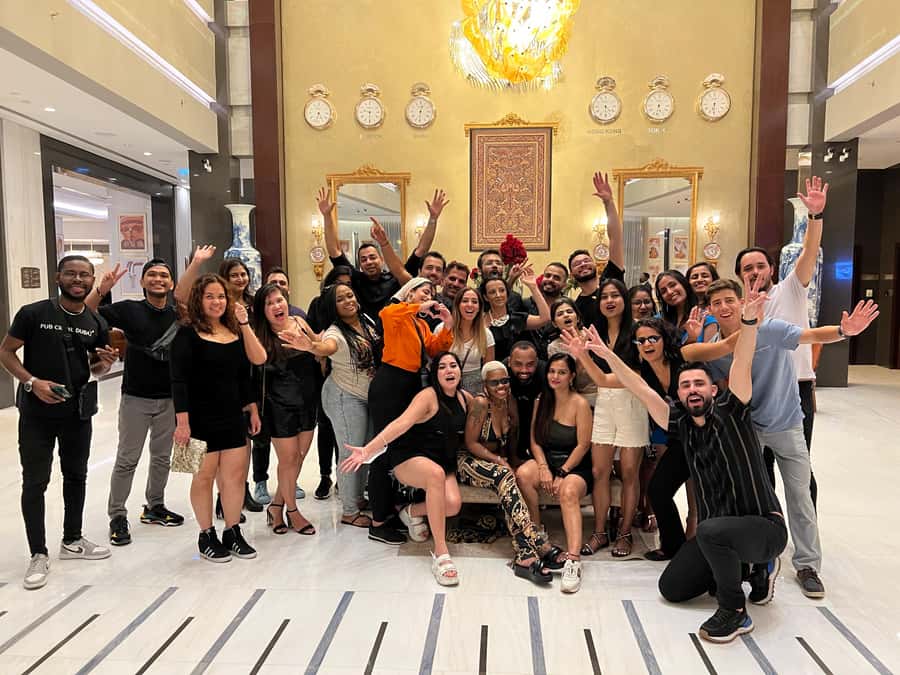 Dubai: Pub Crawl Nightlife Tour - Starting at 44 Rooftop at 8:00 PM
