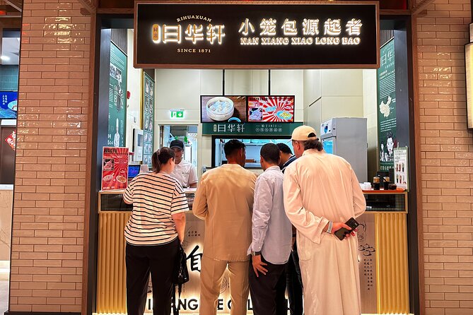 Dubai Secret Food Tours with Access to Burj Khalifa bar - A useful international food contrast