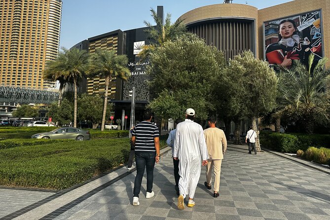 Dubai Secret Food Tours with Access to Burj Khalifa bar - Dubai Aquarium from the outside