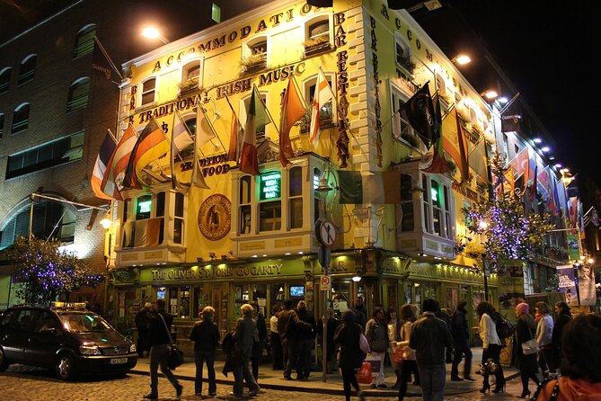Dublin Temple Bar Night Tour - Why a Temple Bar pub walk works so well at night
