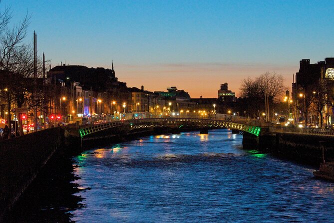 Dublin Temple Bar Night Tour - Temple Bar, Dublin’s famous pub district