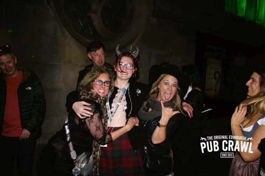 Edinburgh: The Original Pub Crawl 7 Bars 7 Shots & Discounts - Stop six: discounts that improve the $20 price