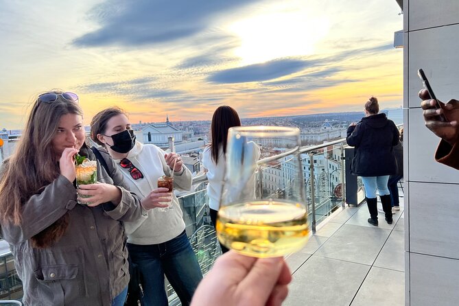 Explore Madrid Rooftop Bars - Key points about the Madrid rooftop experience
