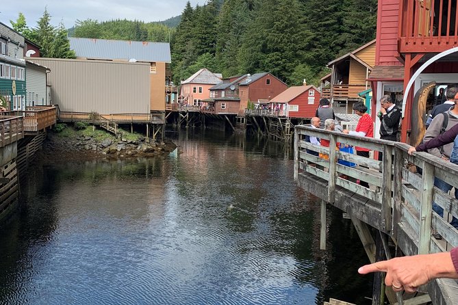 Fish Tales & Ales - 90 minute Historical Walking Tour of Fishing Fleet and Bars - Potlatch Bar, the final stop