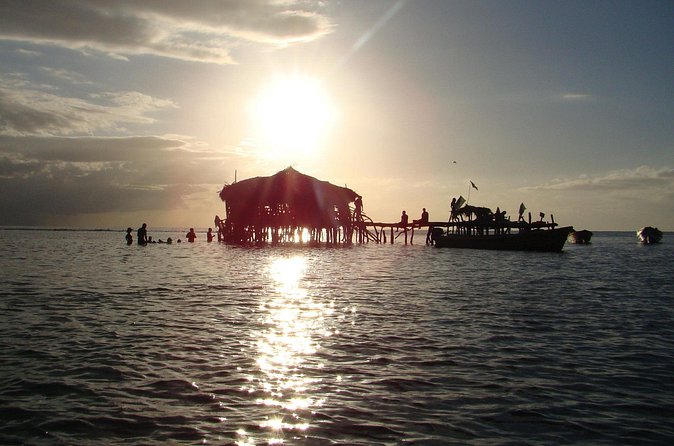 Floyd's Pelican Bar [Private Transportation] - Reaching the Bar by Wooden Fishing Boat