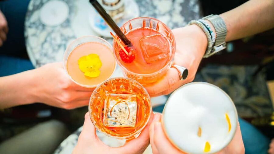 FOOD Tour with Rooftop Bar Visit in Helsinki - Key points to know before booking