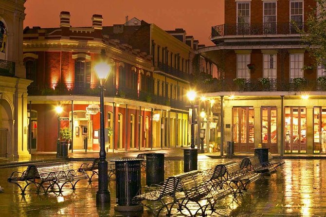 French Quarter Bar Pit Stop and NOLA Legends Tour - Voodoo, Marie Laveau, and the city’s spiritual traditions