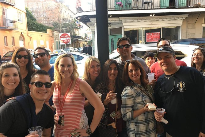 French Quarter Bar Pit Stop and NOLA Legends Tour - The bar stops and the practical drink plan