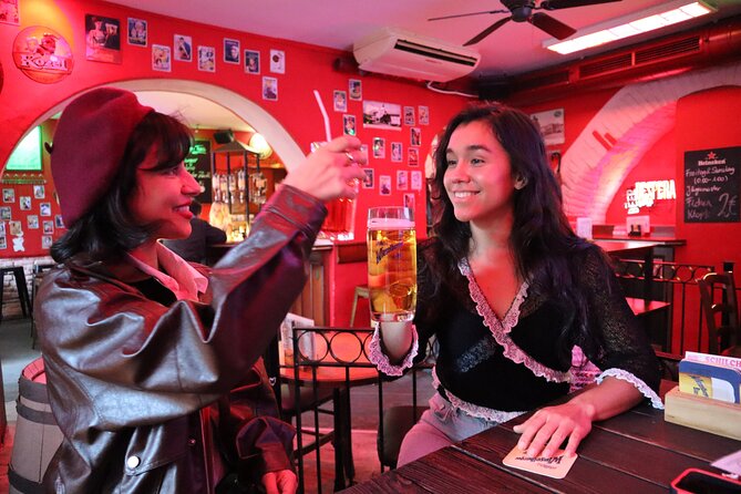 Friday Night Pub Crawl for Professionals in Vienna, Austria - Four hours, four venues, and a possible group of 50