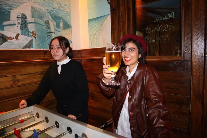 Friday Night Pub Crawl for Professionals in Vienna, Austria - Who will enjoy this Vienna pub crawl most