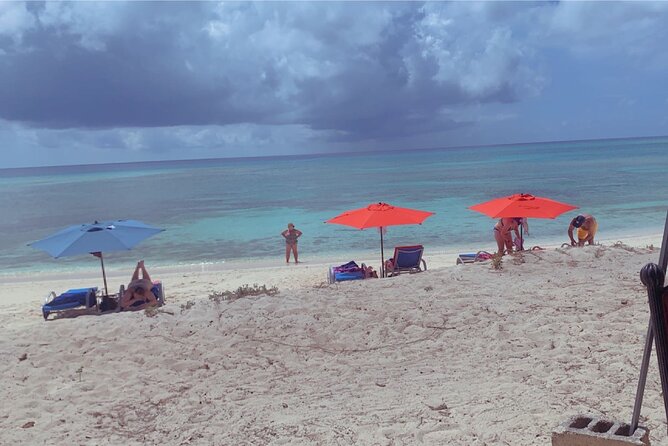 Fun day at Private Beach Bar&Grill/Grand Turk - Finding the meeting point at Grand Turk Cruise Port
