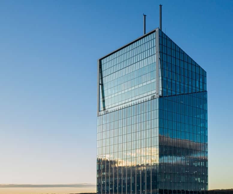 Gdańsk: Olivia Star Sky-High Views, Dinner, and Cocktails - What You Actually Get for $44