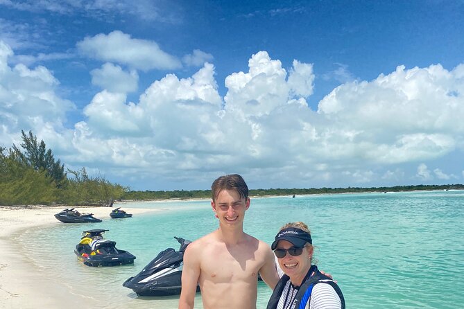 Ghost Shipwreck and Noah’s Ark Tiki Bar Guided Tour - Who should book this Providenciales tour?