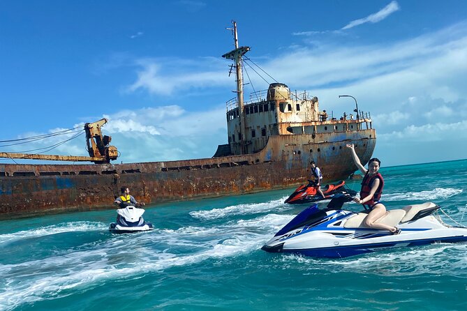 Ghost Shipwreck and Noah’s Ark Tiki Bar Guided Tour - Why the shipwreck stop works best for active visitors