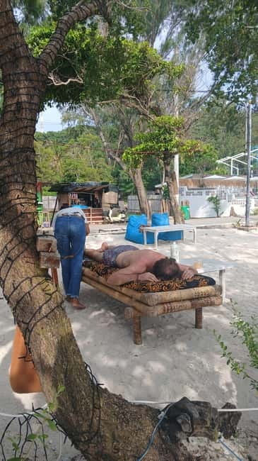 Gili Trawangan: Beach Massage with Sunset and Cocktail - Practical tips for a smoother visit