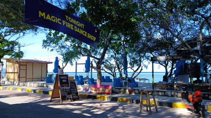 Gili Trawangan: Experience The Gili Fireshow with Cocktail - Sunset, sea views, and the value of the location