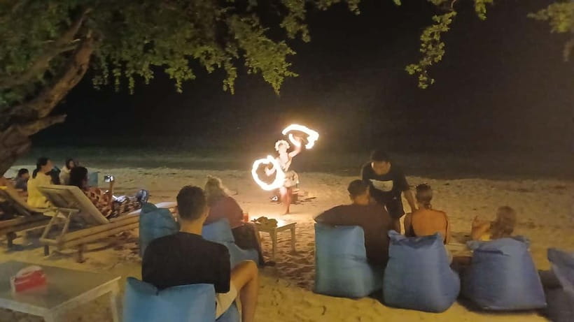 Gili Trawangan: Experience The Gili Fireshow with Cocktail - Timing is the main thing to manage