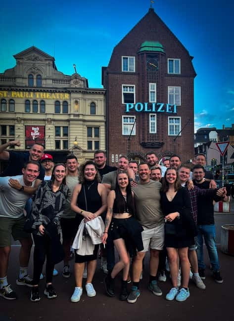 Hamburg: Pubcrawl & Nightlife Tour at St.Pauli - Safety, comfort, and who should join