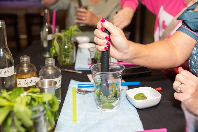 Hands-on Mojito Class with Taco Lunch at Speakeasy - A good choice for dates and small celebrations