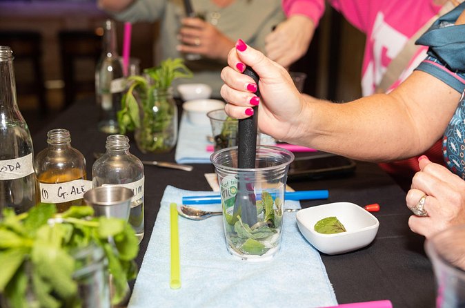 Hands-on Mojito Class with Taco Lunch at Speakeasy - What the host contributes to the experience